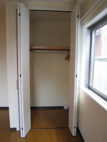 リオ・グランデ　- デザイナーズアパート -の収納|洋室にクローゼット完備