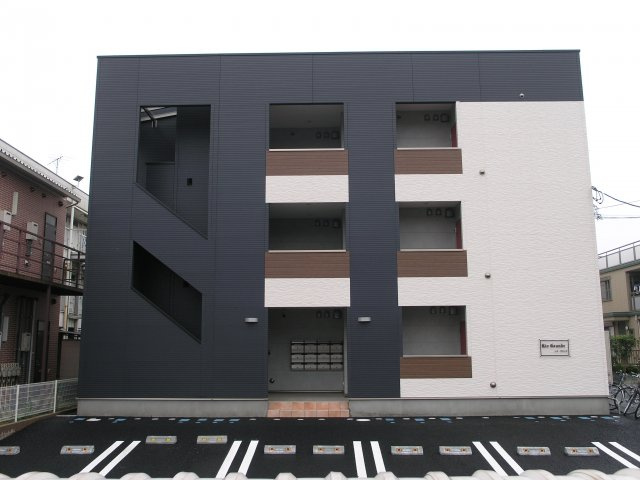 リオ・グランデ　- デザイナーズアパート -