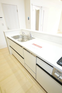 【キッチン】 | 【仲介手数料無料！！】府中市武蔵台1丁目　新築戸建て（全2棟）2号棟　4380万円