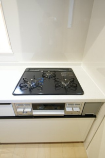 【キッチン】 | 【仲介手数料無料！！】府中市武蔵台1丁目　新築戸建て（全2棟）2号棟　4380万円