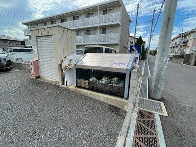 レオパレスＤＥＤＯのその他|ゴミ集積所