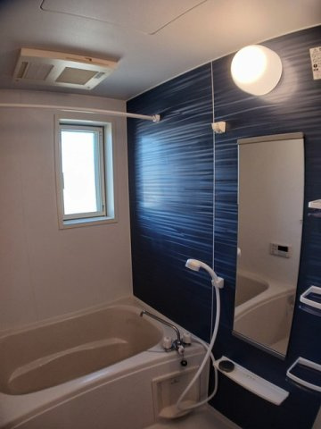 エスティーヌ　シャルム　Ｂの浴室