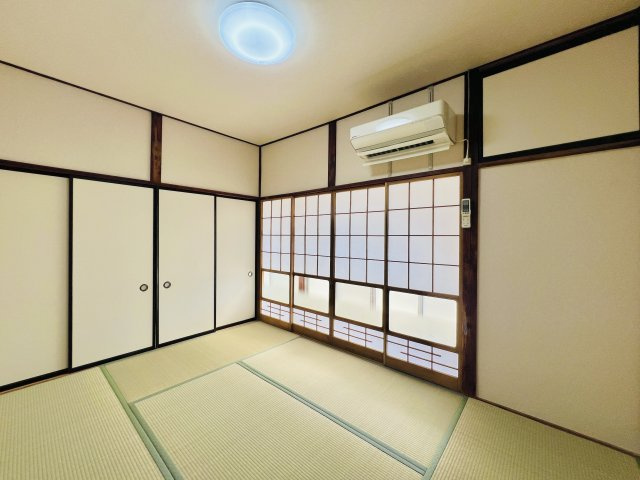 桐生市境野町6丁目の和室|玄関入ってすぐの和室は、来客時にも重宝します◎