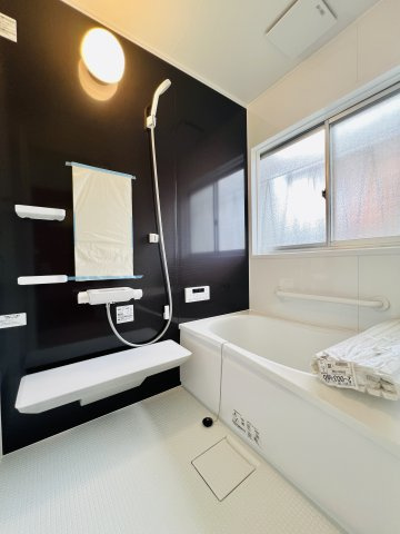 桐生市境野町6丁目の浴室|高級感溢れるユニットバスで１日の疲れも癒されます♪