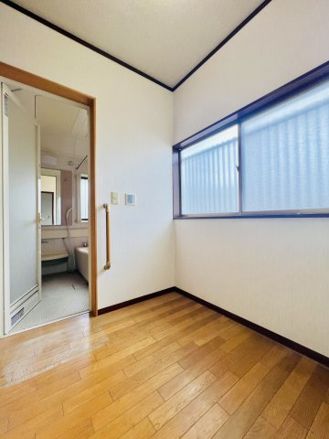 高崎市下室田町の脱衣所|ゆとりのある脱衣所◎