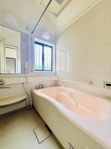 高崎市下室田町の浴室|1日の疲れも癒されるお風呂◎