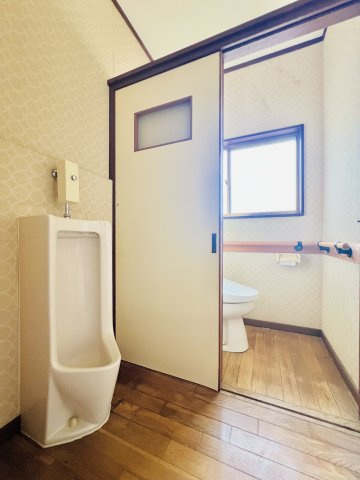 高崎市下室田町のトイレ|トイレは男女別に！！