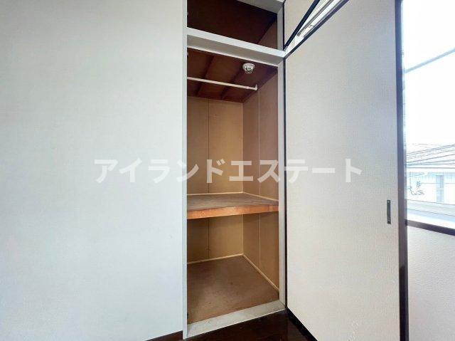 ベルイン駒沢　駅近　礼金0　バストイレ別　角部屋の収納