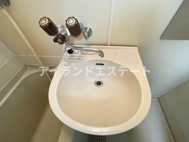 ベルイン駒沢　駅近　礼金0　バストイレ別　角部屋の洗面所