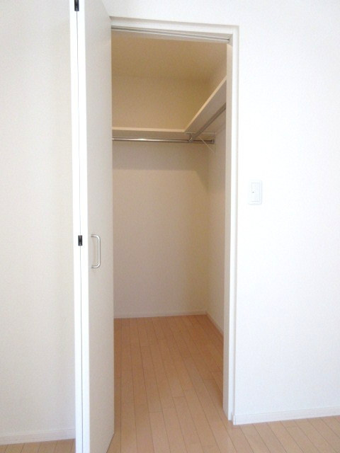 ミルキーウェイの収納|★広々ウォークインクローゼット★