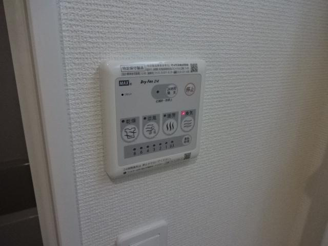 レコルト住吉のその他|浴室乾燥機（イメージ）