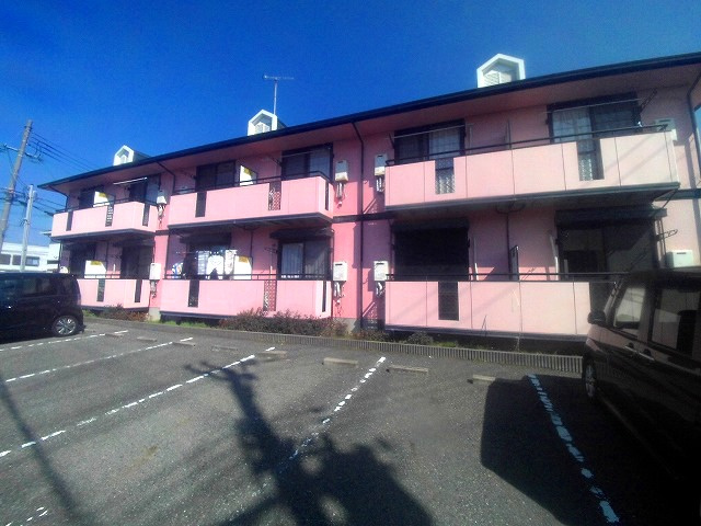 エントピアくるみの駐車場