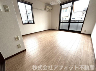 【居間・リビング】 | ディアス弐番館 | 洋室7.8帖