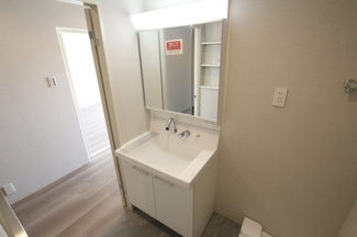 【独立洗面台】 | ORIENT RESIDENCE SUEHIROCHO