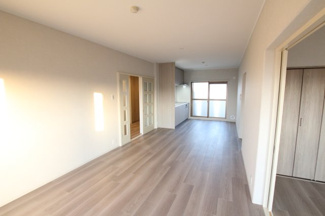 【居間・リビング】 | ORIENT RESIDENCE SUEHIROCHO