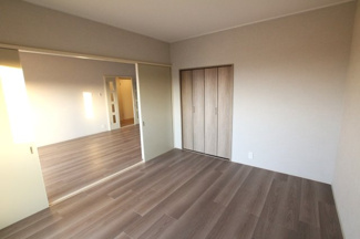 【洋室】 | ORIENT RESIDENCE SUEHIROCHO