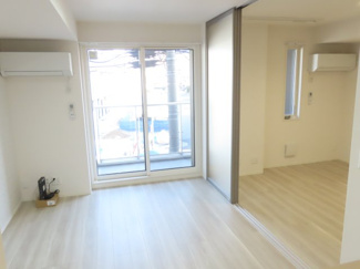 【内装】 | Cradle