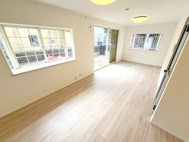 武蔵村山市学園3丁目　リフォーム済み中古戸建の居間・リビング