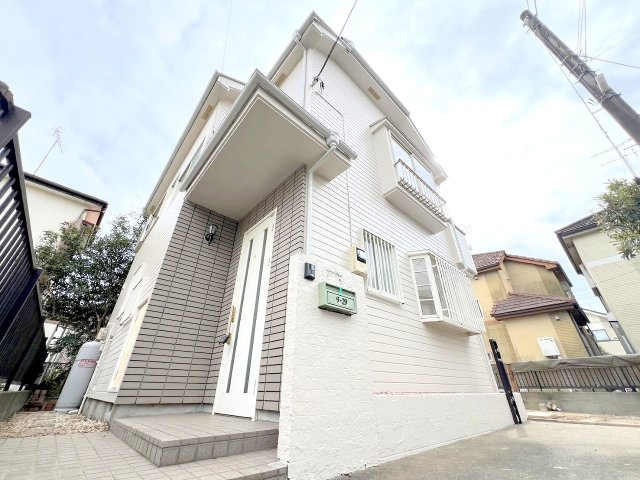 武蔵村山市学園3丁目　リフォーム済み中古戸建の外観