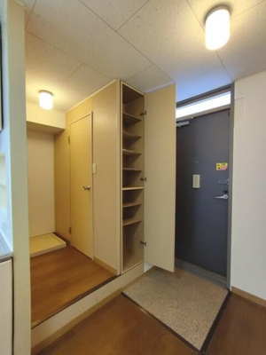 【玄関】 | サンヴィレッジシラハタⅢ