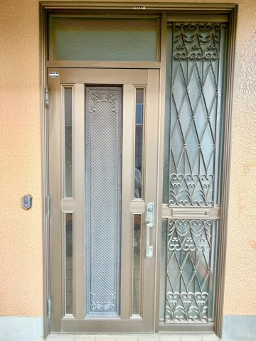  野田市中野台 中古売戸建の玄関
