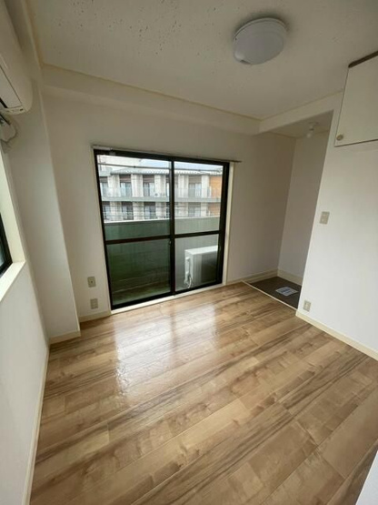 【洋室】 | シャトレーヌ