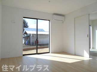 【居間・リビング】 | 矢吹町八幡町新築一戸建て3棟 | 居間です