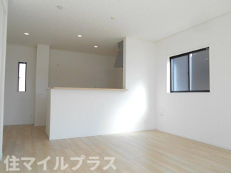 【居間・リビング】 | 矢吹町八幡町新築一戸建て3棟 | ゆったりとしたリビングです