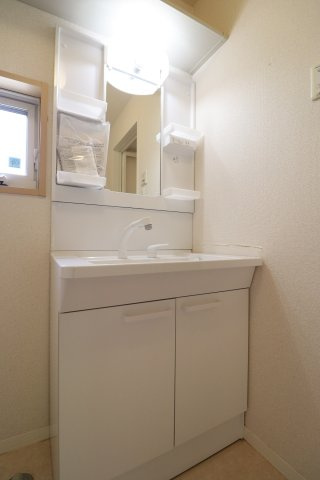 かぐや姫パークBの洗面所|別部屋の写真です。