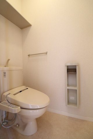 かぐや姫パークBのトイレ|別部屋の写真です。