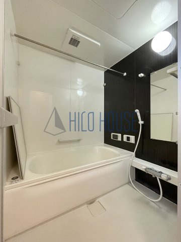 ラ・グラシューズAの浴室