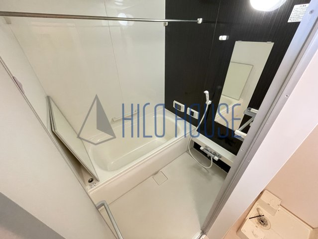 ラ・グラシューズAの浴室