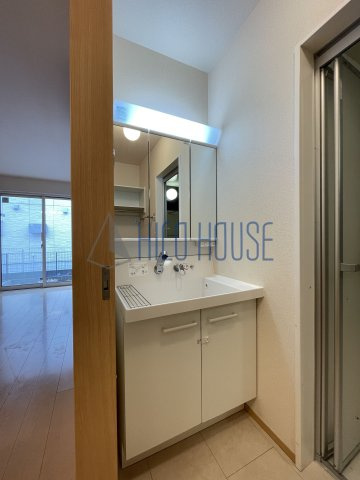 ラ・グラシューズAの洗面所