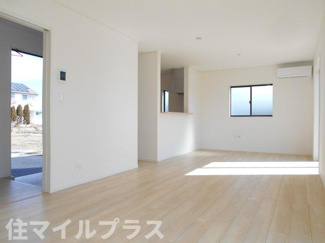 【居間・リビング】 | 矢吹町八幡町新築一戸建て3棟 | 使いやすい居間です