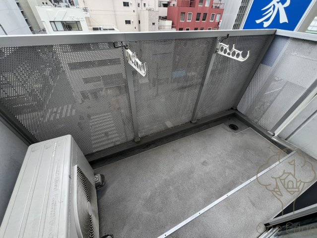 アイリス天神橋のバルコニー