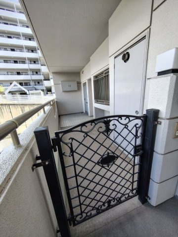 フォレストコート西条の居間・リビング