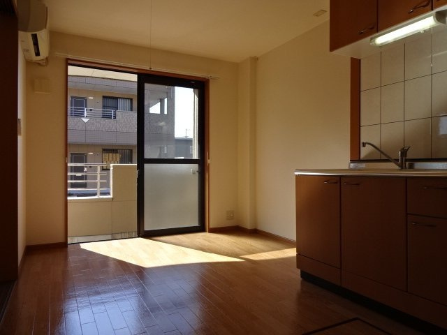 グリーングランデⅡの居間・リビング|ダイニング