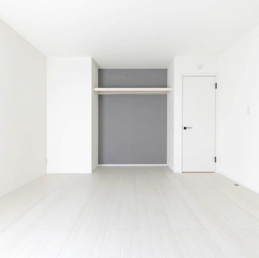 売中古戸建　三島市富士ビレッジの収納|オープンクローゼットを採用し、出し入れしやすい収納スペースです。