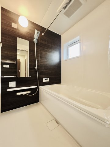 高崎市倉賀野町の浴室|高級感溢れるユニットバスで１日の疲れも癒されます♪