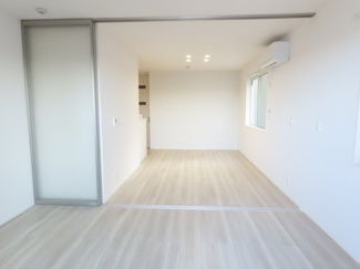 【内装】 | Cradle