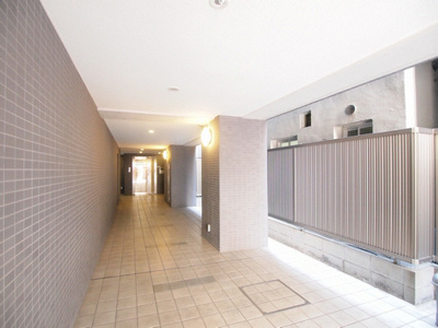 【エントランス】 | アスティオス東日本橋 | 清潔なエントランスです