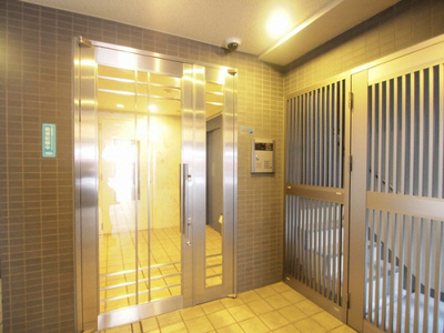 【玄関】 | アスティオス東日本橋 | 玄関です