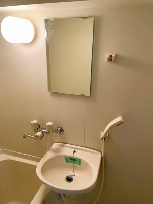 【洗面所】 | マンションセレーネ | スペースが確保できる洗面所です