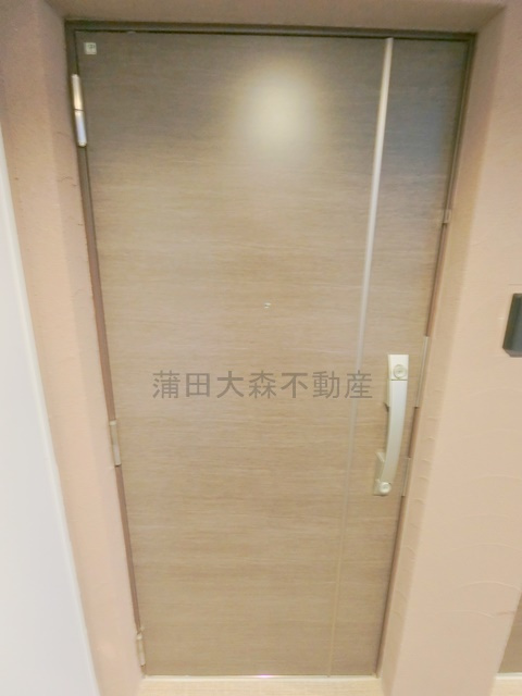 LUORE池上の玄関