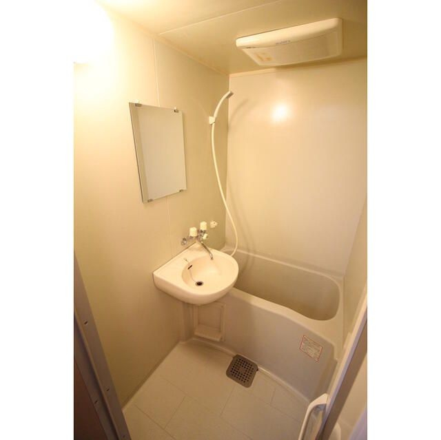 プレール市ヶ谷納戸町の浴室