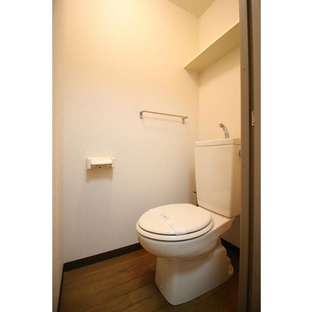 プレール市ヶ谷納戸町のトイレ