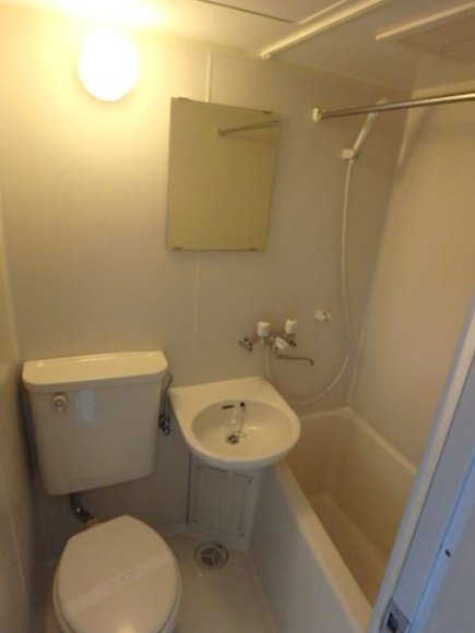 エルハイツ成増Ｅ棟の浴室