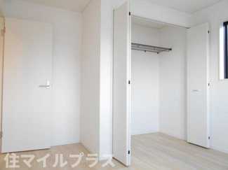 【洋室】 | 二本松市油井新築一戸建て12棟 | 明るい洋室です
