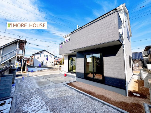 Livele Garden太田市第7藤久良町　新築住宅1号棟の前面道路含む現地写真