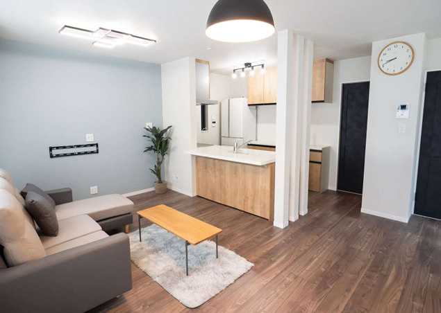 【居間・リビング】 | 平野区西脇1丁目 | 【LDK：17.8帖】2階に水廻り設備集約、家事の動線確保で効率UPです♪